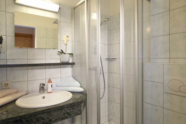 Badezimmer im Hotel Garni Lärchenhof