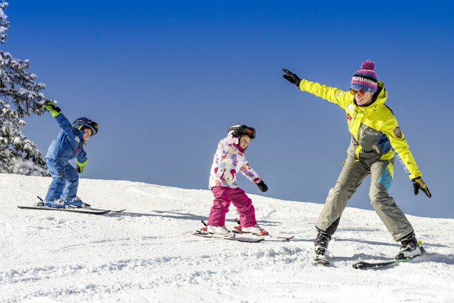 Skifahren in der Skischule in Flachau, Ski amadé
